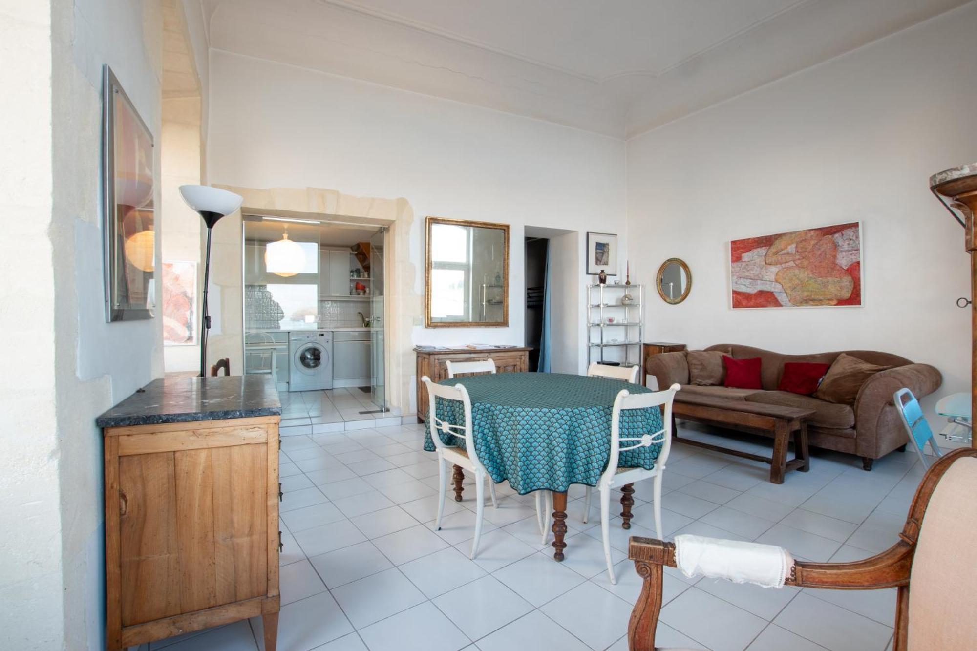 Renne - Vue Imprenable Sur Le Rhone Lägenhet Arles Exteriör bild